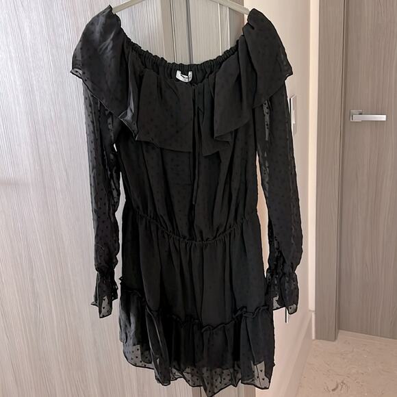 NWT $148 REVOLVE RUMORED senorita mini dress black M embroidered hearts - Picture 3 of 12